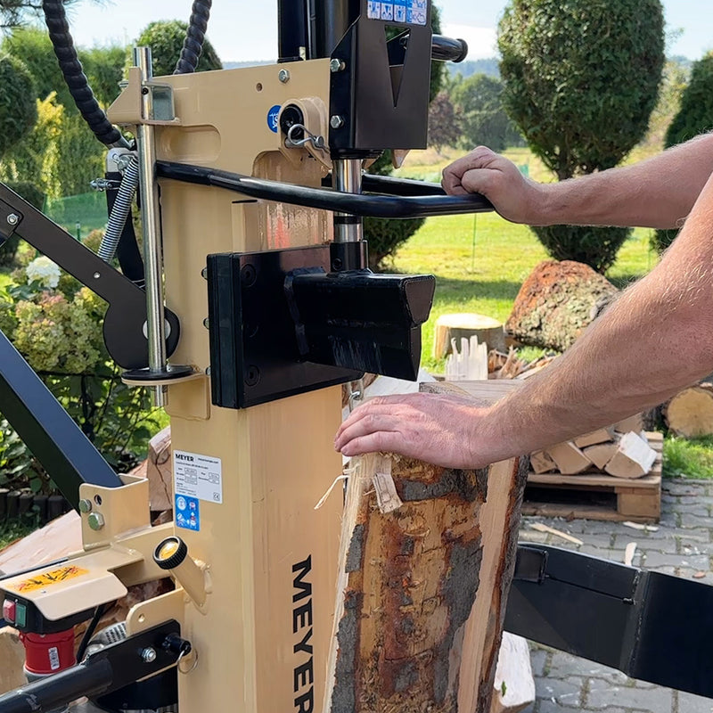 Łuparka do drewna MEYER M14TN 400V (14 ton)