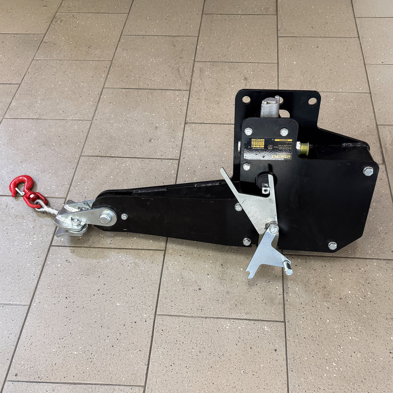 Hydrauliczna wciągarka linowa MEYER do łuparek WOM